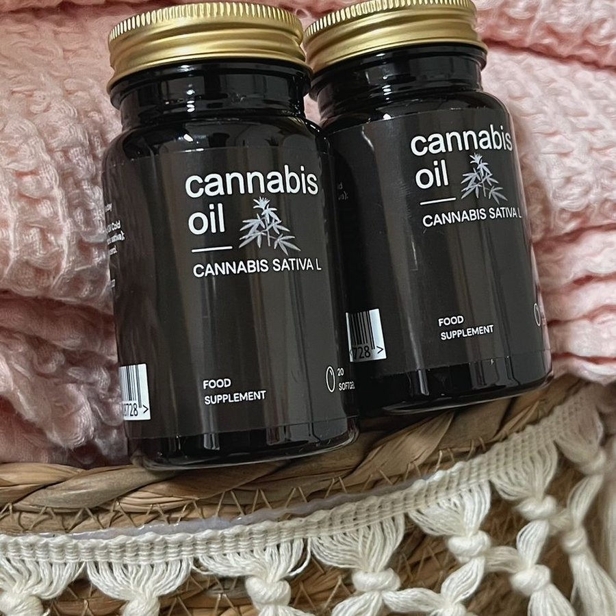 Cannabis Oil 5 stekleničic — za popolno serijo